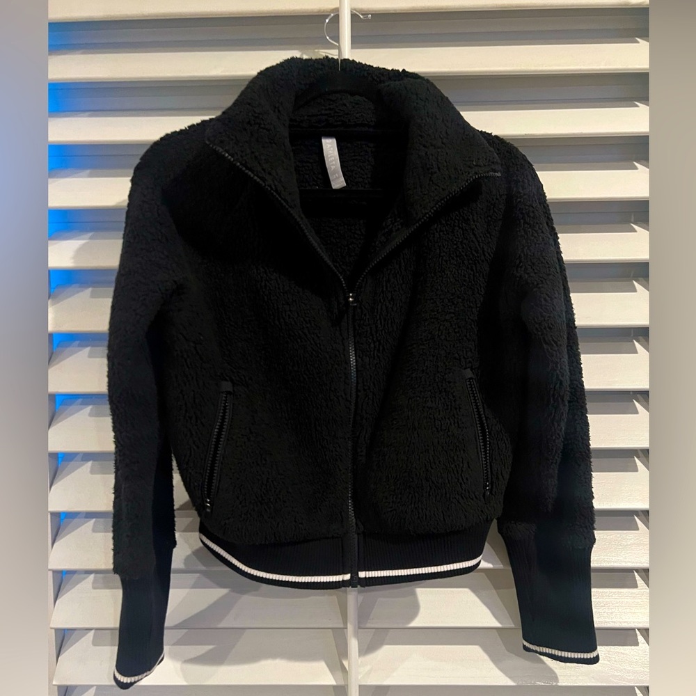 Athleta xs zip up sweatshirt jacket